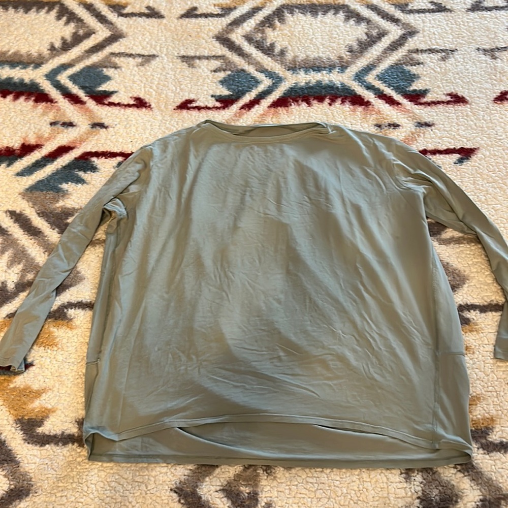 Lululemon Light green long sleeve